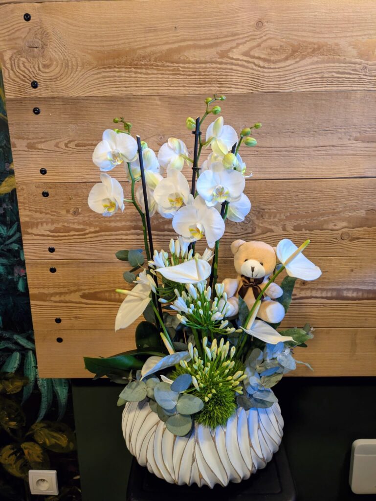 Décoration Bapteme - Fleuriste - Composition - Fleurs - Bouquet - Challes les eaux
